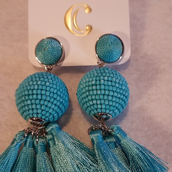 NWT.  Beaded Ball & Tassel Earrings - Picture 3 of 3